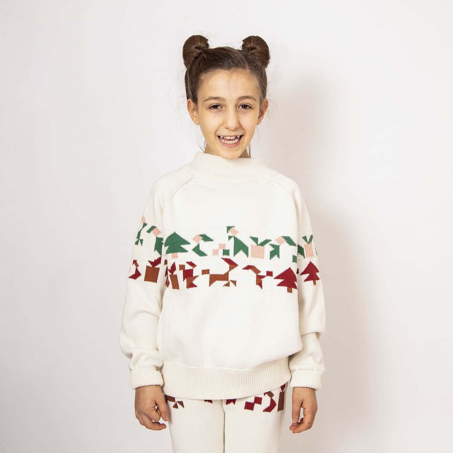 White Christmas Sweater for Kids with Gifts Motiv